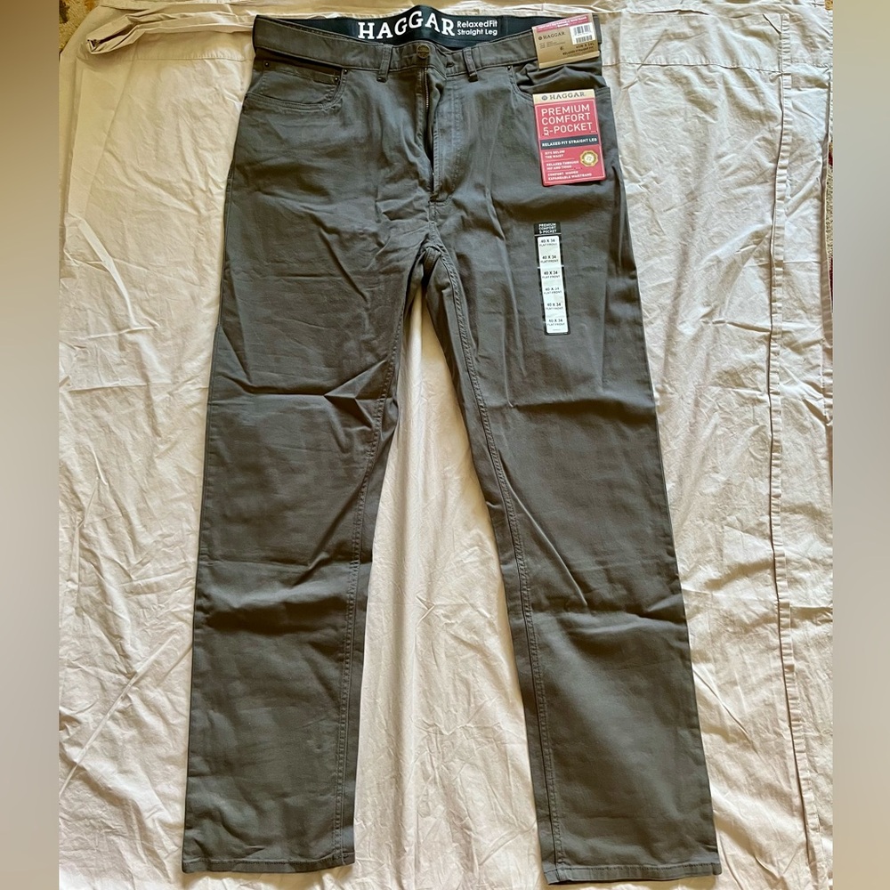 Haggar Premium Comfort Relaxed Fit Straight Leg Gray Pants Sz 40x34 NWT